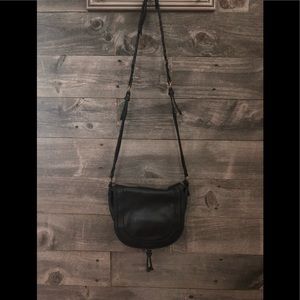 The San crossbody bag